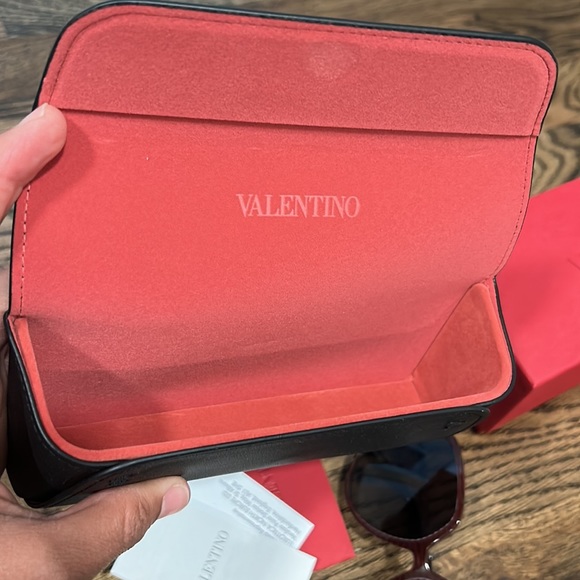 Valentino Gradient Women sunglasses - Picture 12 of 12